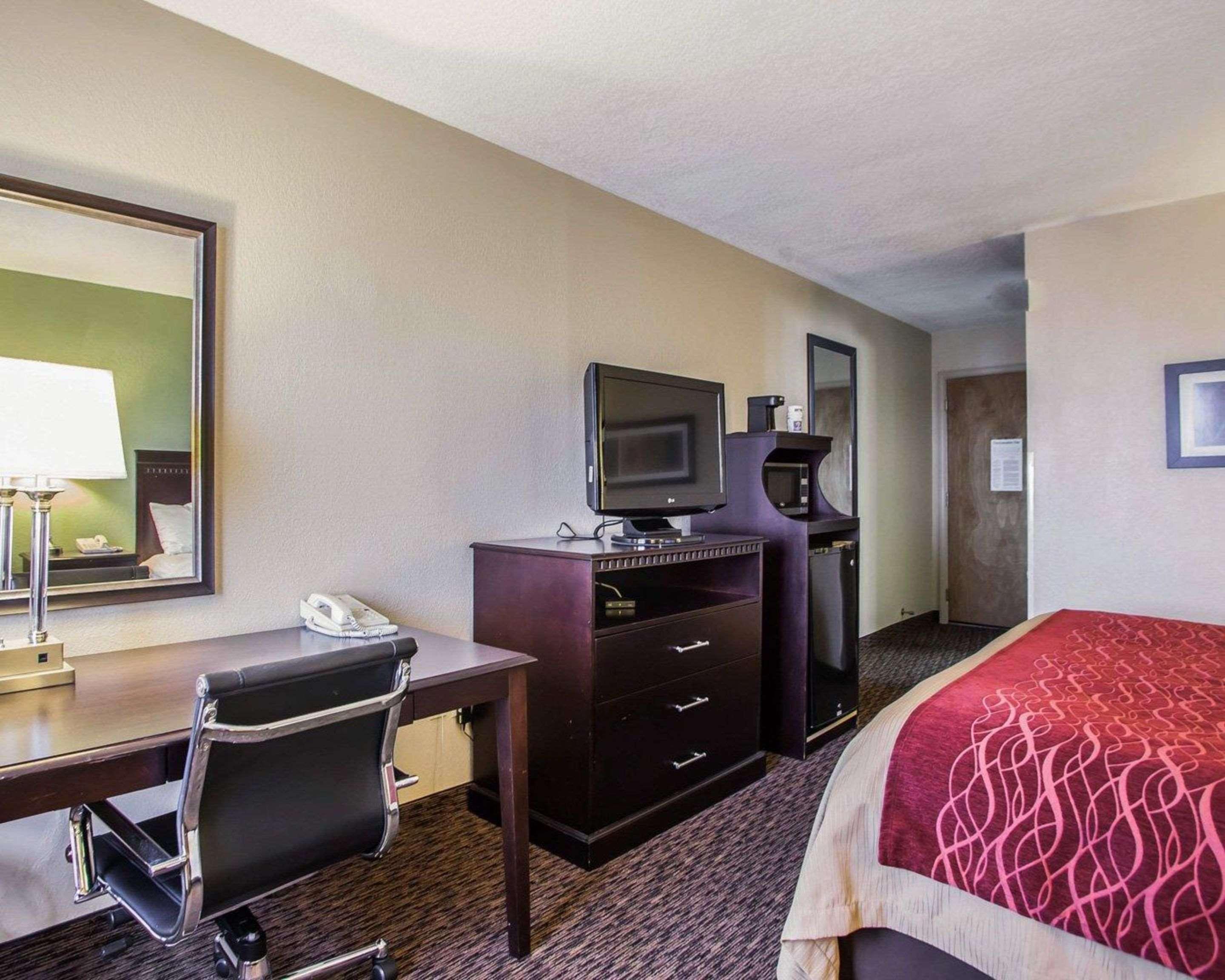 Quality Inn Belton - Kansas City South Exteriör bild